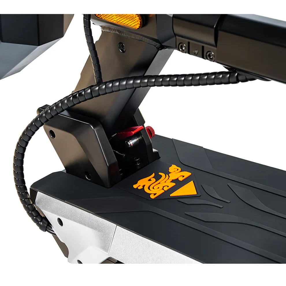 KuKirin M4 Max električni romobil